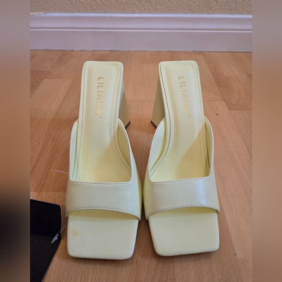 Yellow block square toe heels - Picture 3 of 7